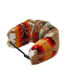 PENDLETON（ペンドルトン）の「PENDLETON/ペンドルトン ジャガードタオル ネッククッション（トラベルグッズ）」