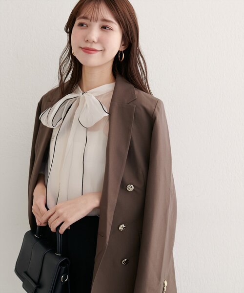 natural couture(ナチュラルクチュール)の「【WEB限定】〈osono〉配色シアーボウタイブラウス(シャツ/ブラウス・レディース・ブラウン/オフホワイト/ブラック/サックスブルー・FREE)」の10枚目の写真