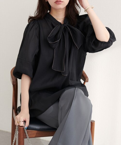 natural couture(ナチュラルクチュール)の「【WEB限定】〈osono〉配色シアーボウタイブラウス(シャツ/ブラウス・レディース・ブラウン/オフホワイト/ブラック/サックスブルー・FREE)」の13枚目の写真