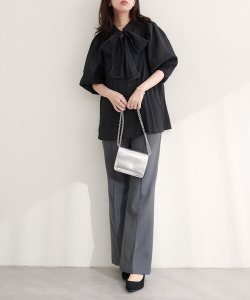 natural couture(ナチュラルクチュール)の「【WEB限定】〈osono〉配色シアーボウタイブラウス(シャツ/ブラウス・レディース・ブラウン/オフホワイト/ブラック/サックスブルー・FREE)」の16枚目の写真