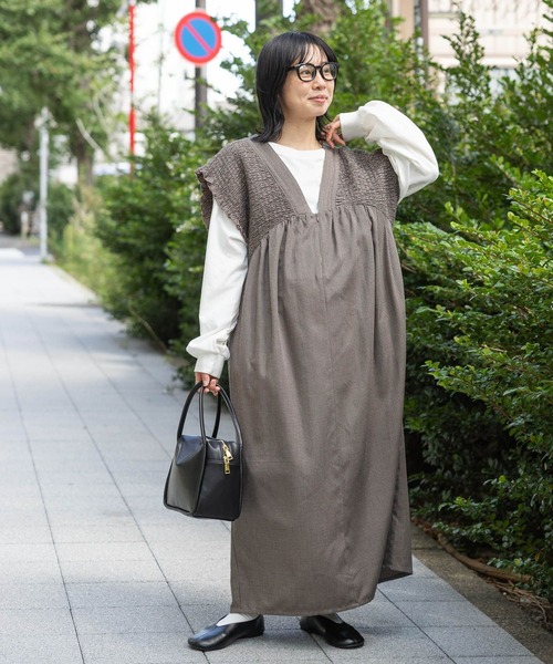 LEPSIM（レプシィム）の「【産前・産後対応】マタニティ／シャーリングワンピースAW　595401（マタニティウェア/グッズ・レディース・ブラウン/ブラック/チェック・FREE）」の7枚目の写真