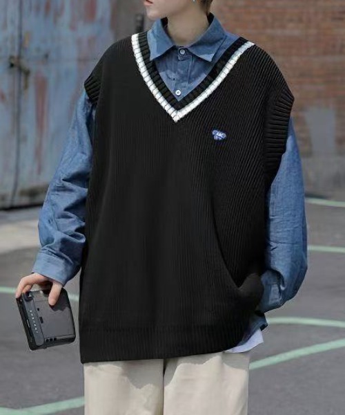 ローヘン　22AW Vネックニットベスト　ウール　キレカジ　ゆったり（1295） ローヘン 22AW Vネックニットベスト ウール キレカジ ゆったり