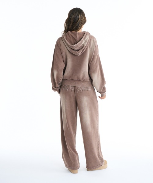 ROXY（ロキシー）の「【ZOZO限定アイテム】ROXY HEART PANTS/ロキシースウェットパンツ(SETUP・セットアップ対応可能・空港コーデ)（スウェットパンツ・レディース・ピンク/ブラウン/ブラック・FREE）」の17枚目の写真