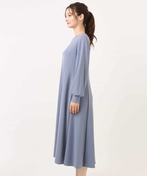MK MICHEL KLEIN（エムケーミッシェルクラン）の「ツイルジャージーワンピース/洗える（ワンピース・レディース・グレイッシュブルー/ネイビー・38）」の11枚目の写真