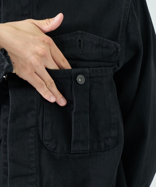 markaware(マーカウェア)の「【markaware/marka】別注 DENIM MILITARY JACKET(ミリタリージャケット・メンズ・ブラック・1/2)」の9枚目の写真