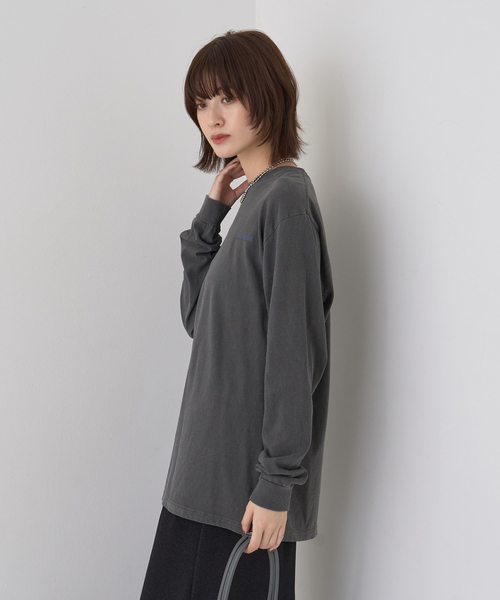 Rouge vif Anna(ルージュヴィフアンナ)の「ガーメントダイロゴロンTシャツ(Tシャツ/カットソー・レディース・ホワイト/チャコールグレー・フリー)」の12枚目の写真