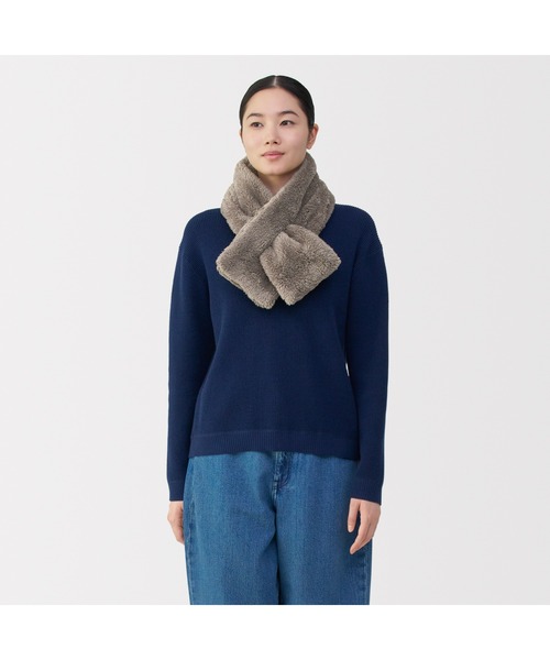 無印良品(ムジルシリョウヒン)の「再生ポリエステルあったかボア マフラー(マフラー・レディース・ブラウン系/ブラウン系1/ライトベージュ/ブラック/ピンク・FREE)」の3枚目の写真
