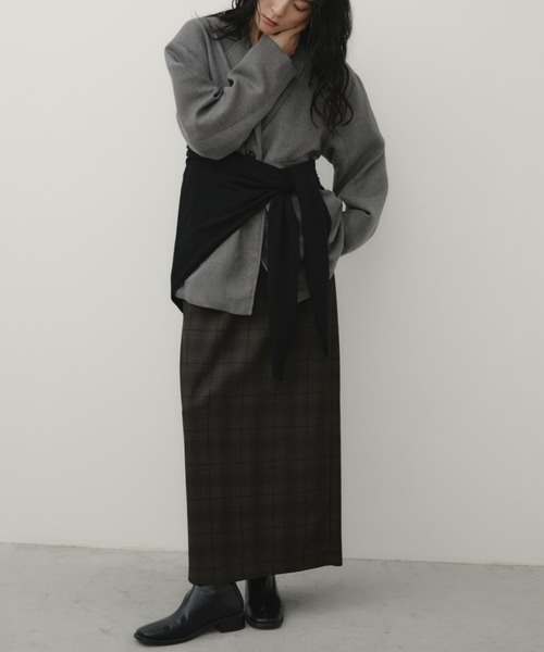 Aunt Marie's（アントマリーズ）の「トライアングルニットスカーフ（ストール/ショール・レディース・ブラック/チャコールグレー・FREE）」の16枚目の写真