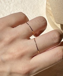 emonique（エモニーク）の「金属アレルギー対応 0.5mm 極細 華奢リング サージカルステンレス ニッケルフリー K18GP ユニセックス（リング）」