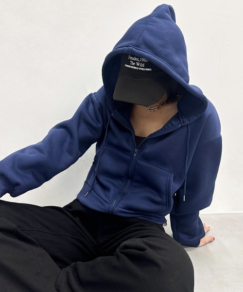 SEN TOKYO(セントーキョー)の「ボリュームクロップドジップアップパーカー(パーカー・レディース・ネイビー/ダークグレー/ライトグレー/ブラック・MEDIUM)」の2枚目の写真