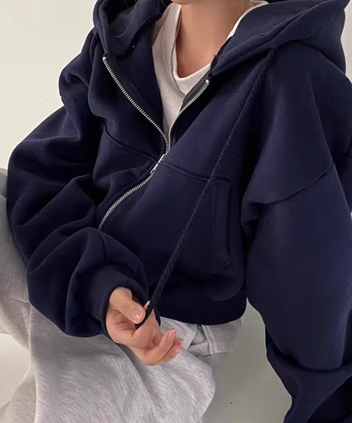 SEN TOKYO(セントーキョー)の「ボリュームクロップドジップアップパーカー(パーカー・レディース・ネイビー/ダークグレー/ライトグレー/ブラック・MEDIUM)」の3枚目の写真