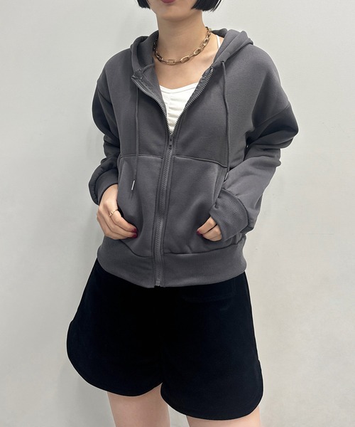 SEN TOKYO(セントーキョー)の「ボリュームクロップドジップアップパーカー(パーカー・レディース・ネイビー/ダークグレー/ライトグレー/ブラック・MEDIUM)」の22枚目の写真