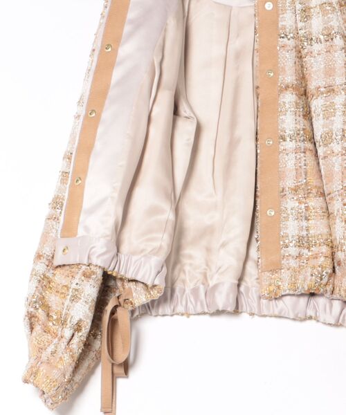 DESIGNWORKS（デザインワークス）の「BEAUVET ツイードブルゾン（ブルゾン・レディース・ゴールド・1）」の11枚目の写真