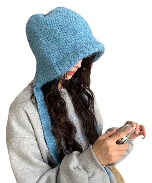 TONE SELECT GOODS（トーンセレクトグッズ）の「【urge select】シンプルデザイン ニット帽/ショルダーバッグ【2way/6色展開】（ニットキャップ/ビーニー・レディース・アイボリー/ブラック/ブルー/ブラウン/ボルドー/グレー・FREE）」の8枚目の写真