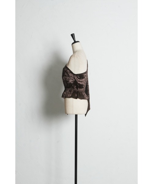 ARVELLIA(アルベリア)の「RIBBON STRAP BUSTIER(その他トップス・レディース・ブラック/ブラウン・M)」の20枚目の写真