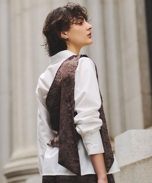 ARVELLIA(アルベリア)の「RIBBON STRAP BUSTIER(その他トップス・レディース・ブラック/ブラウン・M)」の6枚目の写真