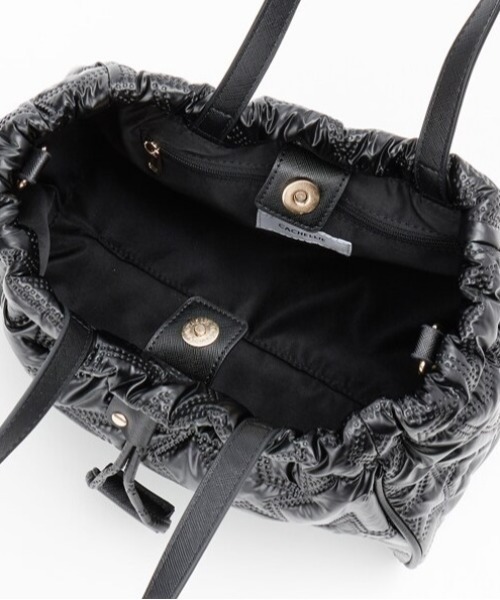 CACHELLIE（カシェリエ）の「QUILTING ★ 2WAY TOTE（ショルダーバッグ・レディース・ブラック/シルバー・FREE）」の7枚目の写真