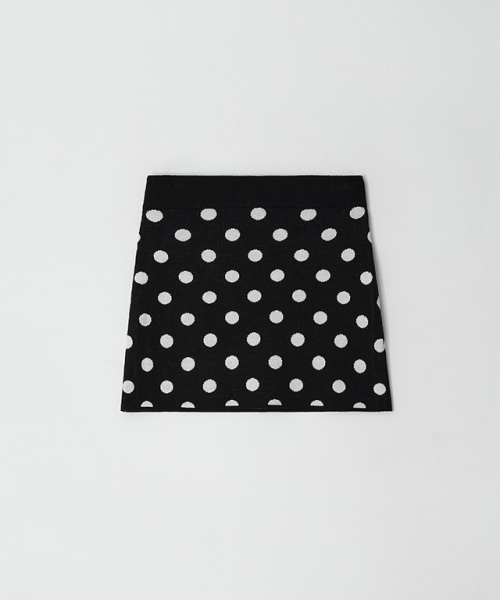 RONRON(ロンロン)の「DOT PATTERN BANDING KNIT MINI SKIRT BLACK WHITE DOT(スカート・レディース・その他・FREE)」の2枚目の写真