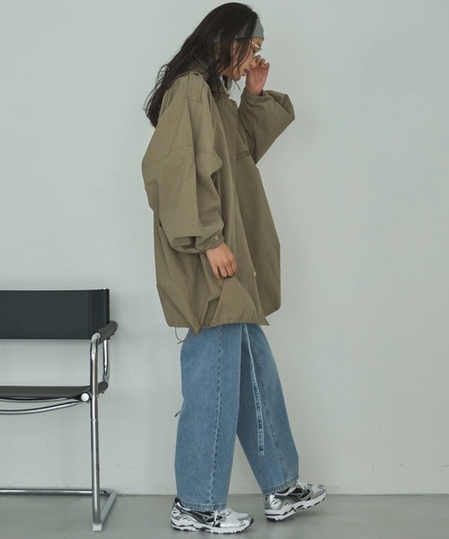 Doux archives（ドゥアルシーヴ）の「サスペンダー付きストレートデニムパンツ（デニムパンツ・レディース・ブルー/ネイビー・SMALL/MEDIUM）」の9枚目の写真