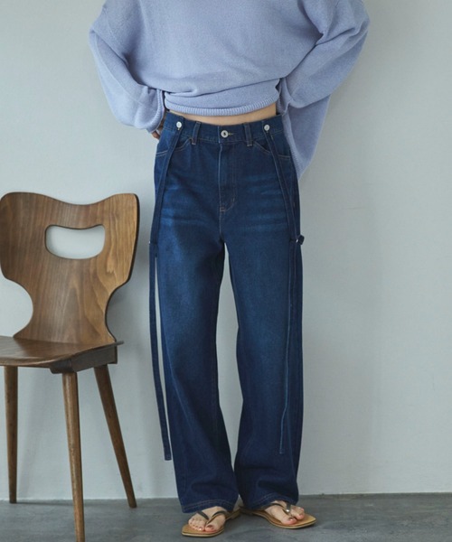 Doux archives（ドゥアルシーヴ）の「サスペンダー付きストレートデニムパンツ（デニムパンツ・レディース・ブルー/ネイビー・SMALL/MEDIUM）」の21枚目の写真