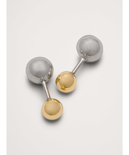 Banana Republic(バナナリパブリック)の「ミックスメタル スタッドピアス(ピアス(両耳用)・レディース・シルバー×ゴールド・ONE SIZE)」の3枚目の写真