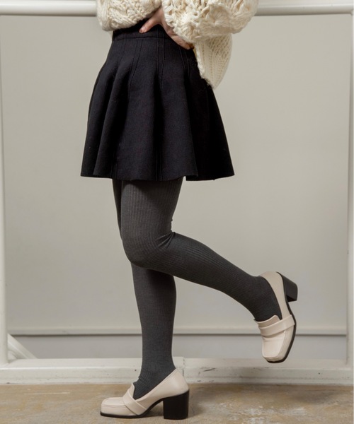 I_am（アイアム）の「structured flare knit skirt / ストラクチャードフレアニットスカート（スカート・レディース・ブラック/アイボリー/グレー・FREE）」の14枚目の写真