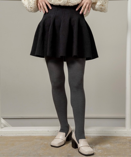 I_am（アイアム）の「structured flare knit skirt / ストラクチャードフレアニットスカート（スカート・レディース・ブラック/アイボリー/グレー・FREE）」の12枚目の写真