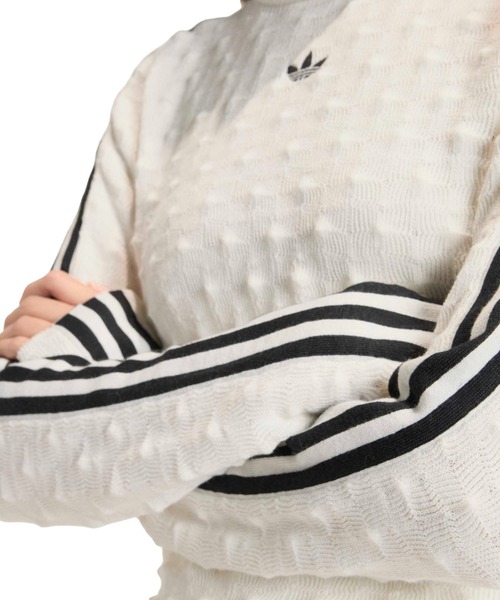 adidas（アディダス）の「adidas SLIM SOLID SPIKE KNIT SWEATSHIRT / アディダス スリム ソリッド スパイク ニット スウェットシャツ（ニット/セーター・レディース・ホワイト・S/M/L）」の4枚目の写真