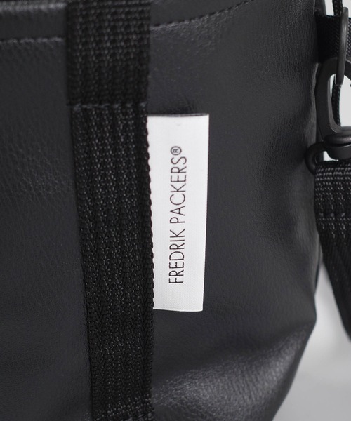 FREDRIK PACKERS(フレドリックパッカーズ)の「【FREDRIK PACKERS】DRAWSTRING MINI TOTE ECO LEATHER ドローストリング ミニ トート エコ レザー(トートバッグ・レディース・ブラック・FREE)」の7枚目の写真