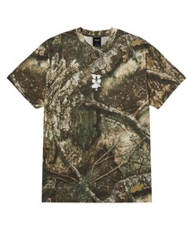 HUF（ハフ）の「HUF X REALTREE MEGABLAST TEE（Tシャツ/カットソー）」