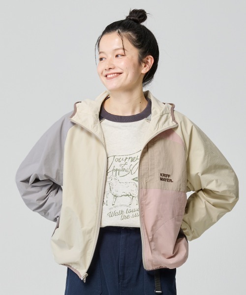 KRIFF MAYER Lady's Collection（クリフメイヤーレディースコレクション）の「【リバーシブル・2WAY】ひっくりライトジャケット（マウンテンパーカー・レディース・ベージュ/チャコール/ライトブルー/ナチュラル・LARGE/MEDIUM）」の12枚目の写真