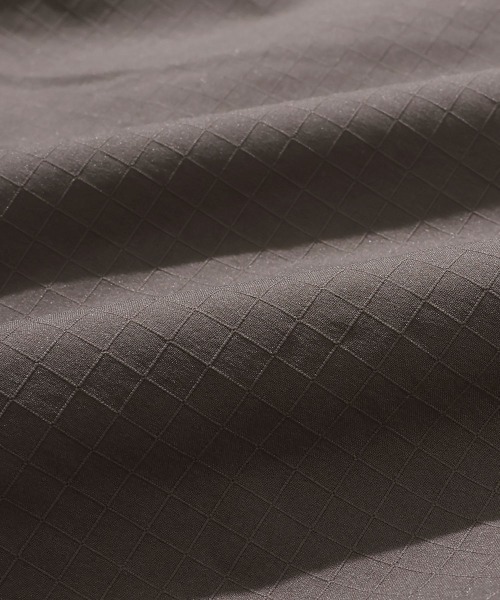 KRIFF MAYER Lady's Collection（クリフメイヤーレディースコレクション）の「【リバーシブル・2WAY】ひっくりライトジャケット（マウンテンパーカー・レディース・ベージュ/チャコール/ライトブルー/ナチュラル・LARGE/MEDIUM）」の19枚目の写真