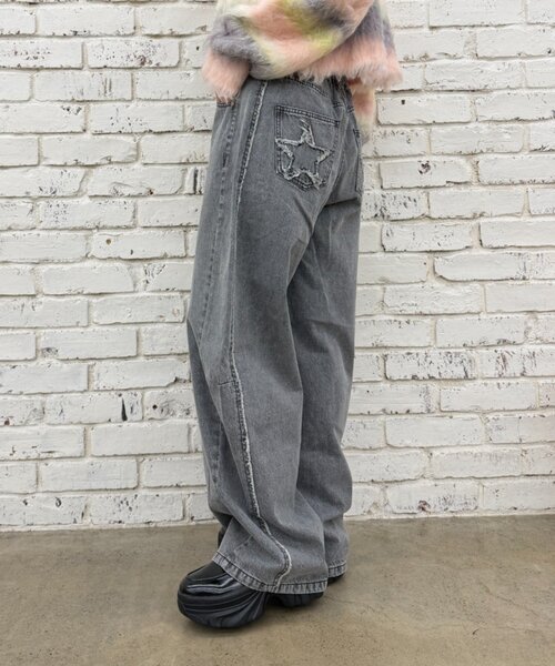 w closet（ダブルクローゼット）の「星ポケットカーブデニム（デニムパンツ・レディース・ブラウン/カーキ/グレー・SMALL/MEDIUM）」の6枚目の写真