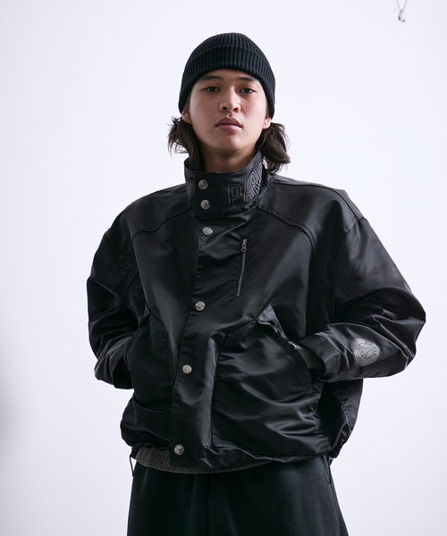 PARIS SAINT-GERMAIN(パリサンジェルマン)の「【Paris Saint-Germain / パリ・サン=ジェルマン】 JP Stand Collar Short Blouson(その他アウター・メンズ・ブラック/ブラウン・LARGE/MEDIUM)」の14枚目の写真