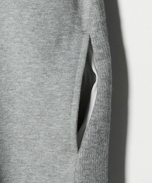 BEAUTY&YOUTH UNITED ARROWS（ビューティーアンドユースユナイテッドアローズ）の「【WEB限定】スウェット×ニット コンビワンピース ウォッシャブル（ワンピース・レディース・ダークグレー/ベージュ/グレー系・FREE）」の22枚目の写真