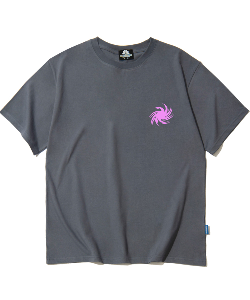 TRIPSHION（トリップション）の「ピンクトルネード ロゴTシャツ - グレー（Tシャツ/カットソー・メンズ・その他・LARGE/MEDIUM/X-LARGE）」の2枚目の写真