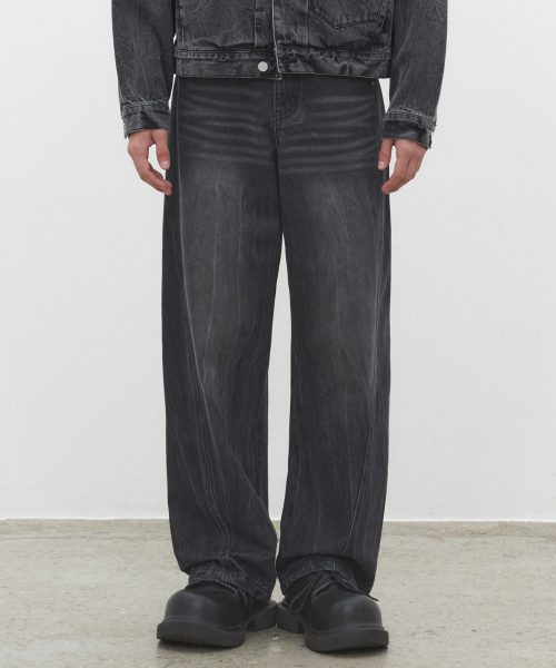 DECET(デケト)の「Curved Wide Jeans DCPT033CRBlackB(デニムパンツ・レディース・その他・26/28/30/34/32)」の2枚目の写真