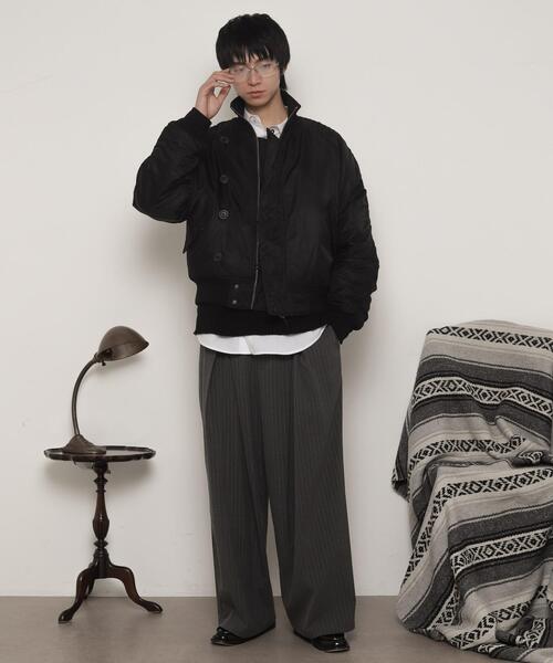 LUCY(ルーシー)の「LUCY/ナイロンスタンドブルゾン(ミリタリージャケット・メンズ・カーキ/ブラック・MEDIUM/LARGE)」の3枚目の写真