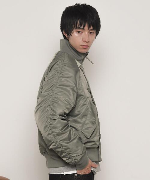 LUCY(ルーシー)の「LUCY/ナイロンスタンドブルゾン(ミリタリージャケット・メンズ・カーキ/ブラック・MEDIUM/LARGE)」の13枚目の写真
