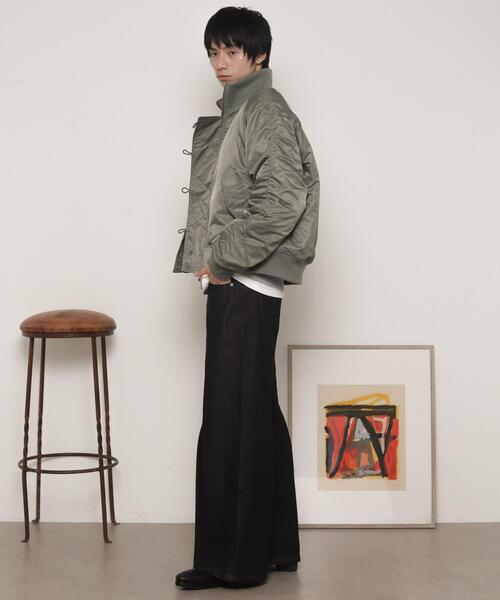 LUCY(ルーシー)の「LUCY/ナイロンスタンドブルゾン(ミリタリージャケット・メンズ・カーキ/ブラック・MEDIUM/LARGE)」の16枚目の写真