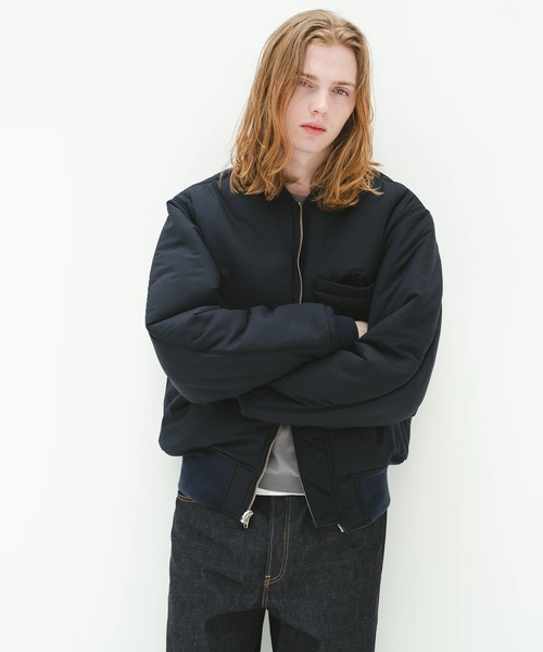 SimplyComplicated(シンプリーコンプリケイテッド)の「ALT BOMBMER JACKET(MA-1・メンズ・ダークグリーン/ブラック・1/2/3)」の15枚目の写真