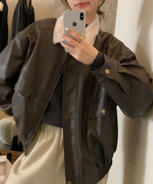FREE STYLISTS(フリー スタイリスト)の「YUGA_YGMC Lapel fleece-lined leather jacket(ブルゾン・レディース・ブラック/ブラウン・FREE)」の21枚目の写真