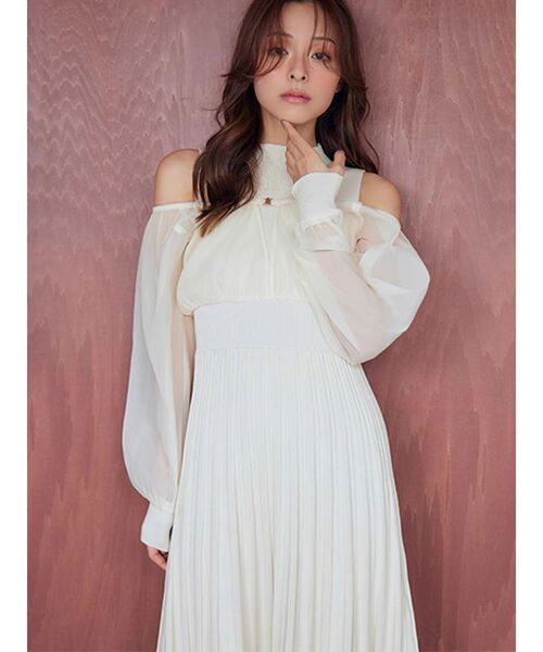 MERCURYDUO(マーキュリーデュオ)の「異素材ドッキングプリーツフレアニットワンピース(ワンピース・レディース・アイボリー/ライトグレー/ブラック・SMALL/MEDIUM)」の8枚目の写真