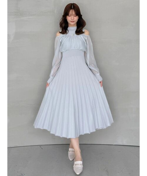 MERCURYDUO(マーキュリーデュオ)の「異素材ドッキングプリーツフレアニットワンピース(ワンピース・レディース・アイボリー/ライトグレー/ブラック・SMALL/MEDIUM)」の21枚目の写真