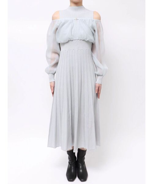 MERCURYDUO(マーキュリーデュオ)の「異素材ドッキングプリーツフレアニットワンピース(ワンピース・レディース・アイボリー/ライトグレー/ブラック・SMALL/MEDIUM)」の13枚目の写真