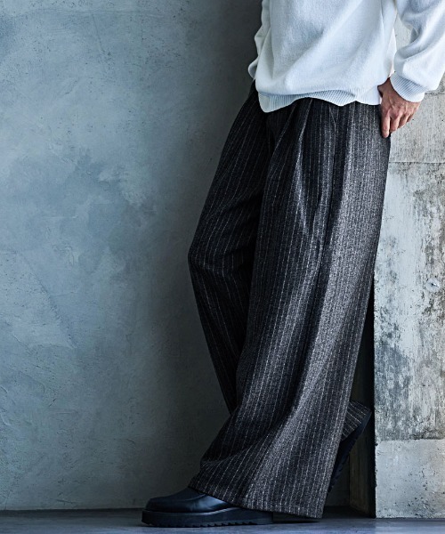 CavariA（キャバリア）の「『CavariA/キャバリア』ストライプワイドパンツ（その他パンツ・メンズ・チャコール/ブラウン・M/L）」の17枚目の写真