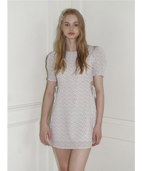 KINDABABY(カインダベイビー)の「Breeze ribbon mini dress - cream(ワンピース・レディース・ホワイト・FREE)」の4枚目の写真