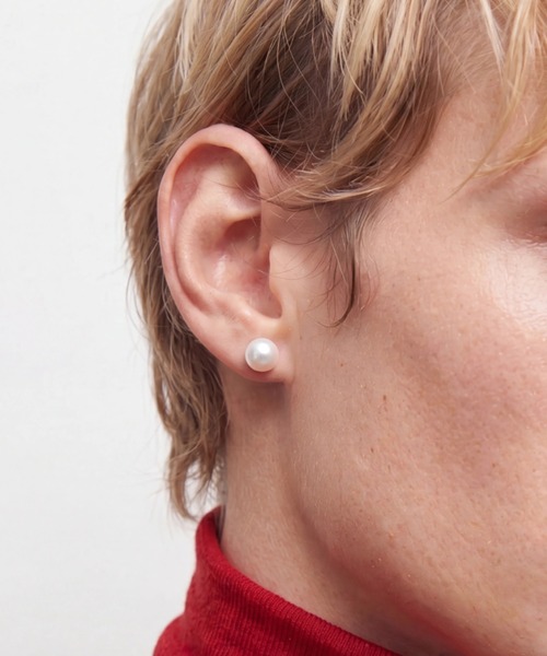 H.O.V(フォブ)の「【H.O.V】ORB PEARL STUD PIERCE-M/オーブ パール スタッド ピアス ユニセックス(ピアス(両耳用)・レディース・ホワイト・FREE)」の2枚目の写真