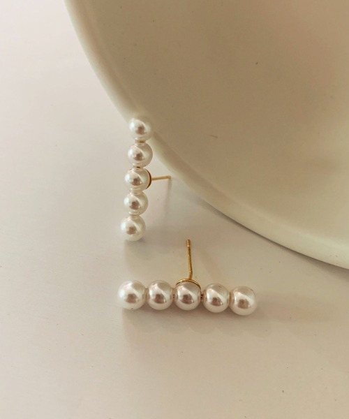 yu-ka(ユーカ)の「YU-KA:パールロットピアス Pearl lot pierce(ピアス(両耳用)・レディース・ゴールド・FREE)」の1枚目の写真