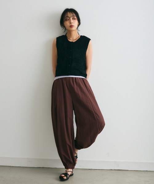 Trish(トリッシュ)の「ループヤーン前開きベスト(ベスト・レディース・ホワイト/ブラック・MEDIUM)」の15枚目の写真